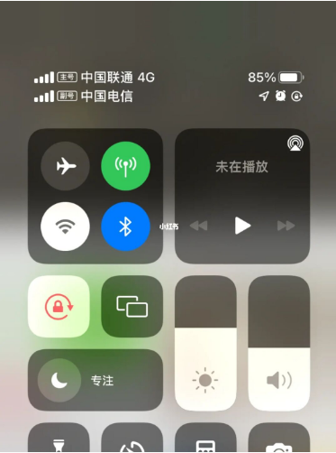 大新苹果手机维修分享iPhone双卡信号解决办法 