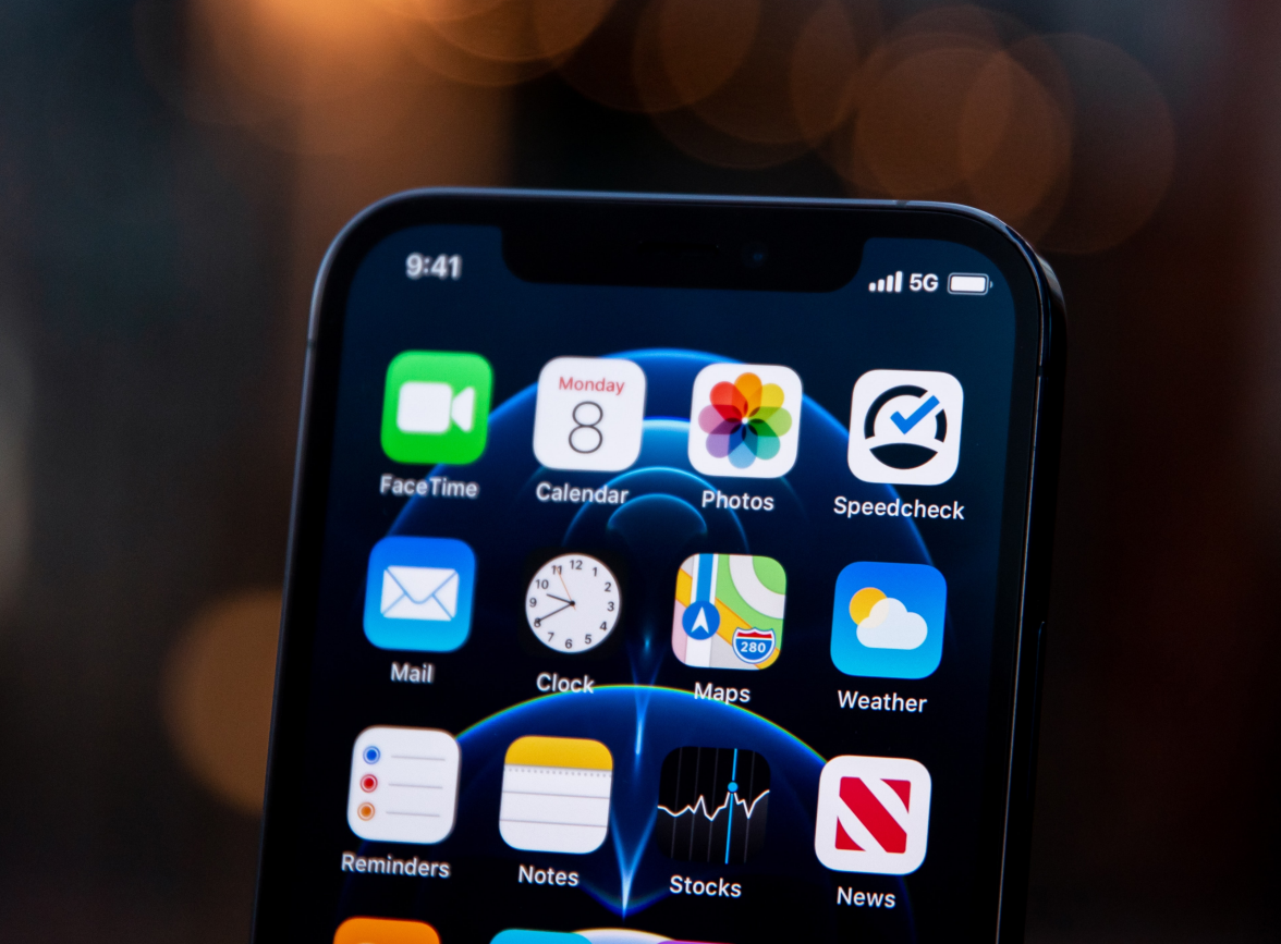 大新苹果手机维修分享为什么 iPhone 12 在冬季会自动关机 